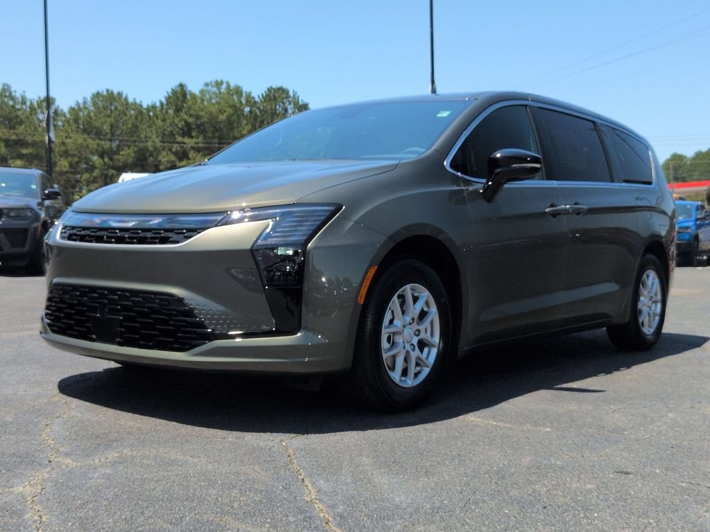 New 2027 Chrysler Pacifica Select FWD image 6
