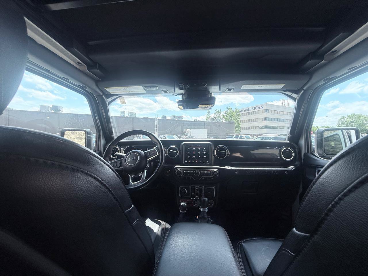 Used 2023 Jeep Wrangler Unlimited Rubicon 392 w/ Xtreme Recon 35" Tire Package AWD/4WD image 13