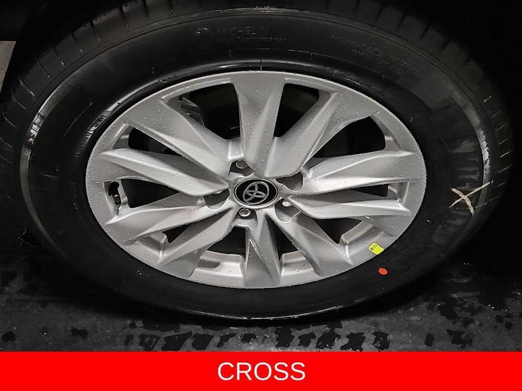 New 2026 Toyota Corolla Cross LE FWD image 9