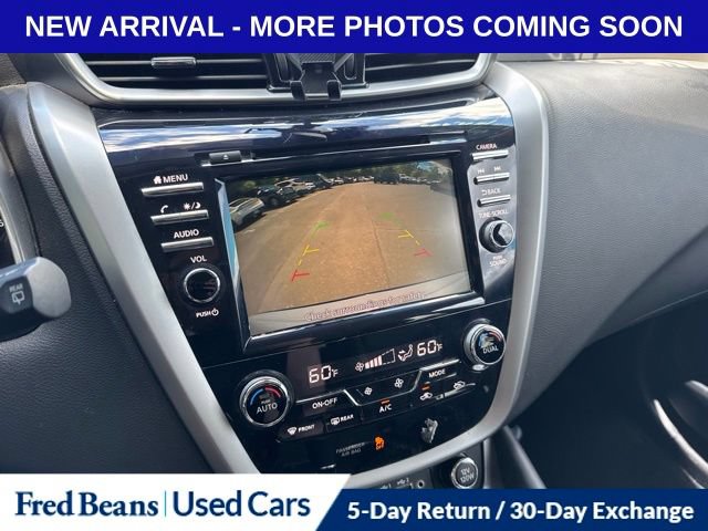 Used 2022 Nissan Murano SV w/ SV Midnight Edition Package FWD image 13