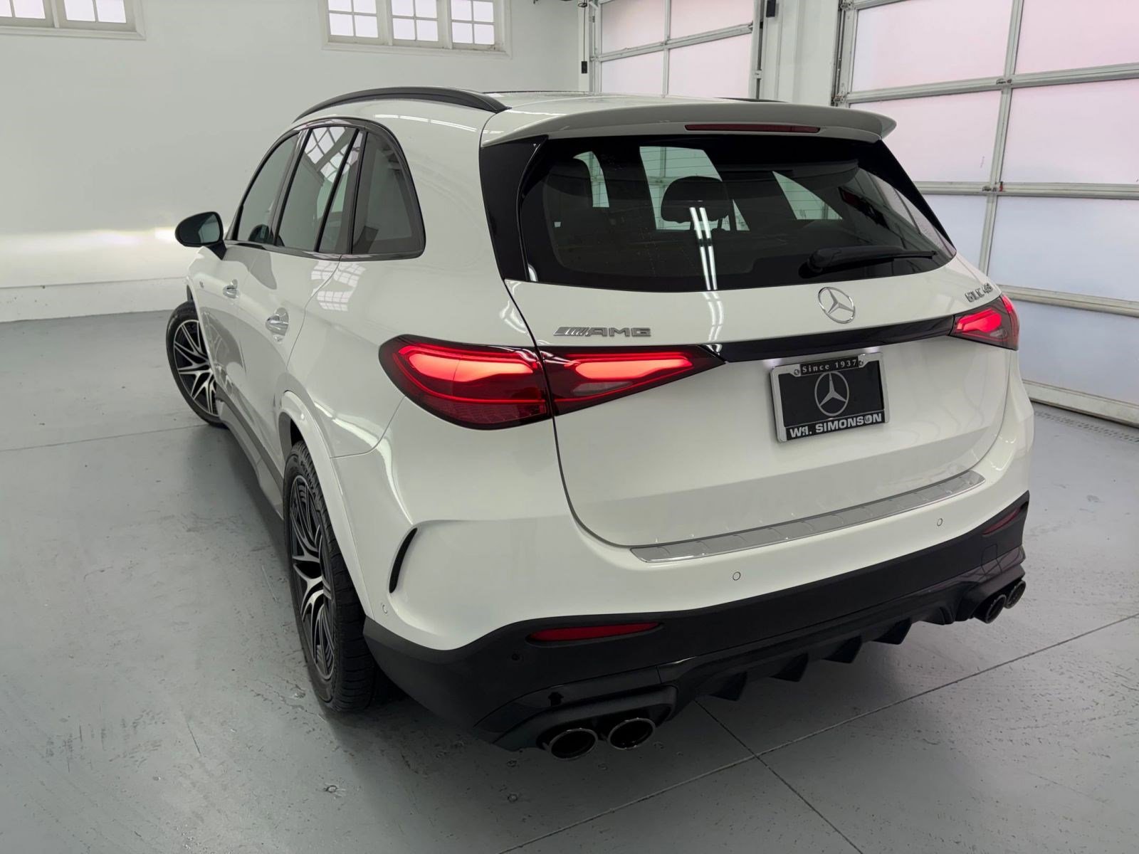 Certified 2025 Mercedes-Benz GLC 43 AMG 4MATIC image 3