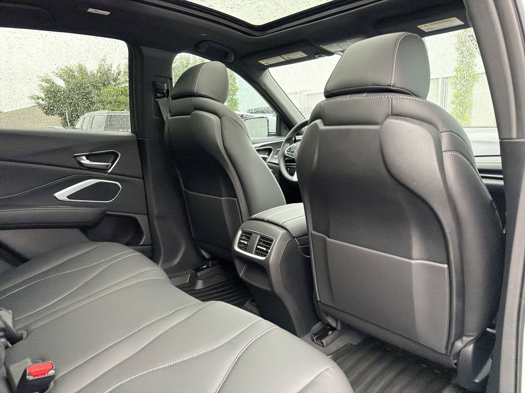 New 2026 Acura RDX SH-AWD image 17
