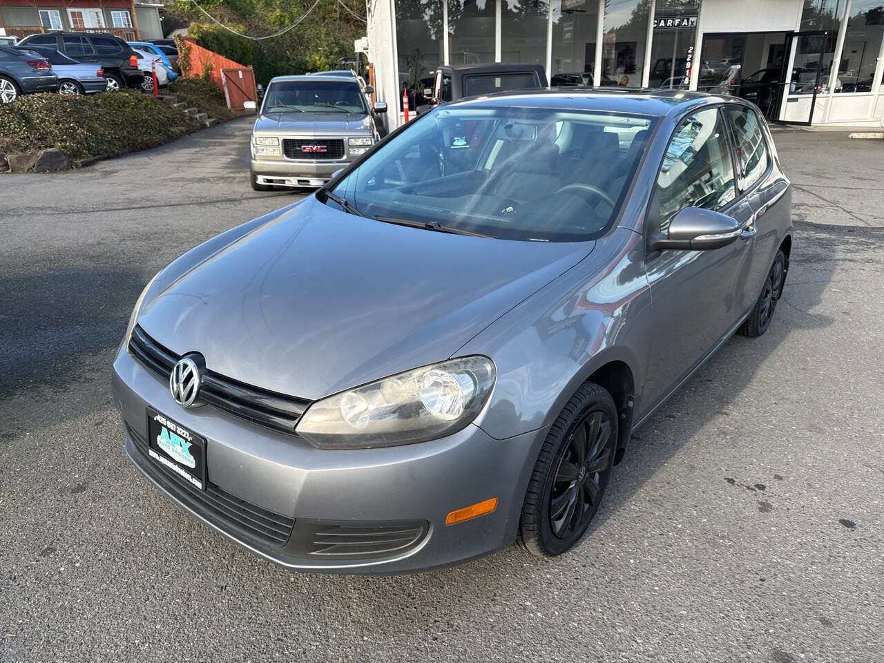 Used 2011 Volkswagen Golf 2-Door image 1