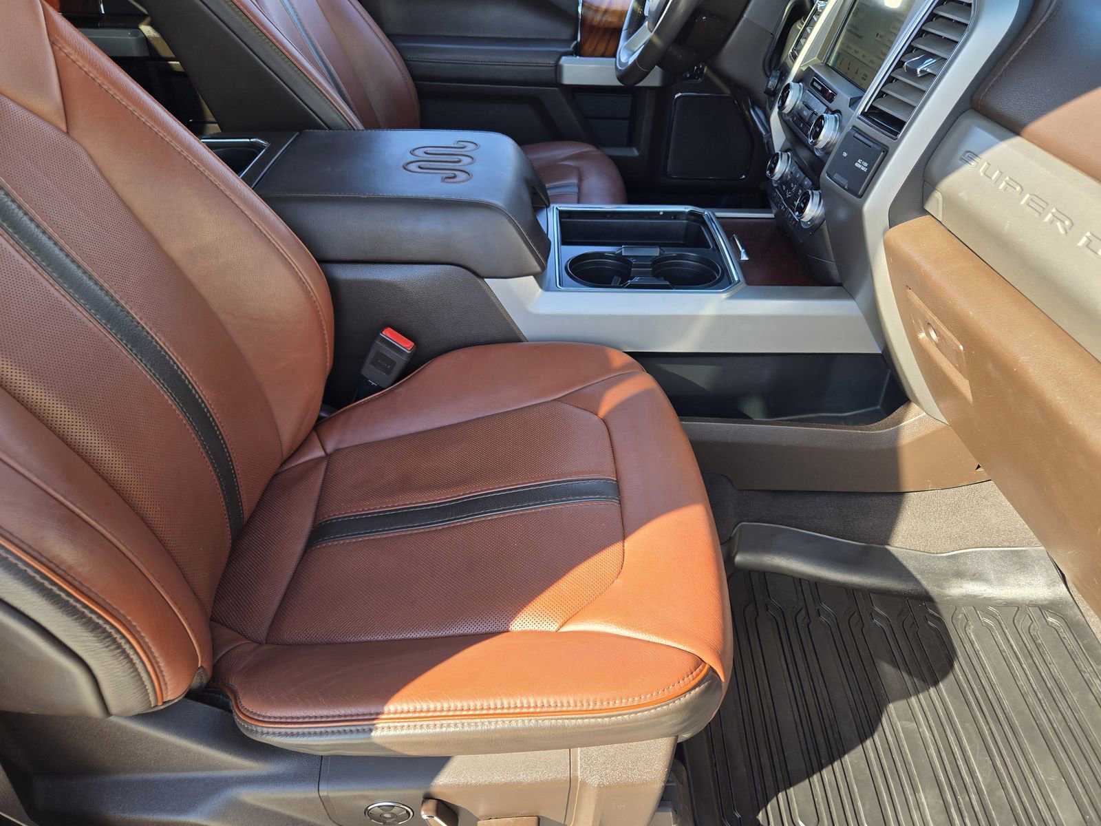 Used 2019 Ford F250 King Ranch w/ King Ranch Ultimate Package image 12
