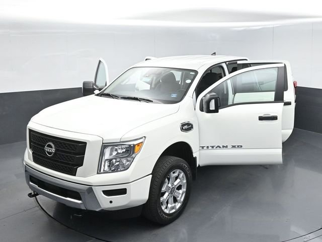 Used 2024 Nissan Titan SV w/ SV Convenience Package image 57