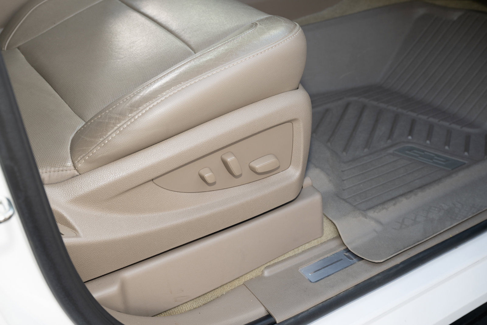 Used 2017 Chevrolet Tahoe Premier image 50