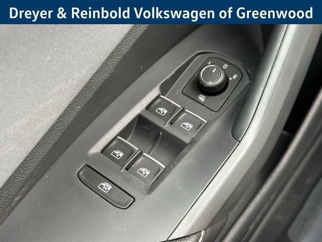 New 2026 Volkswagen Jetta SE image 17