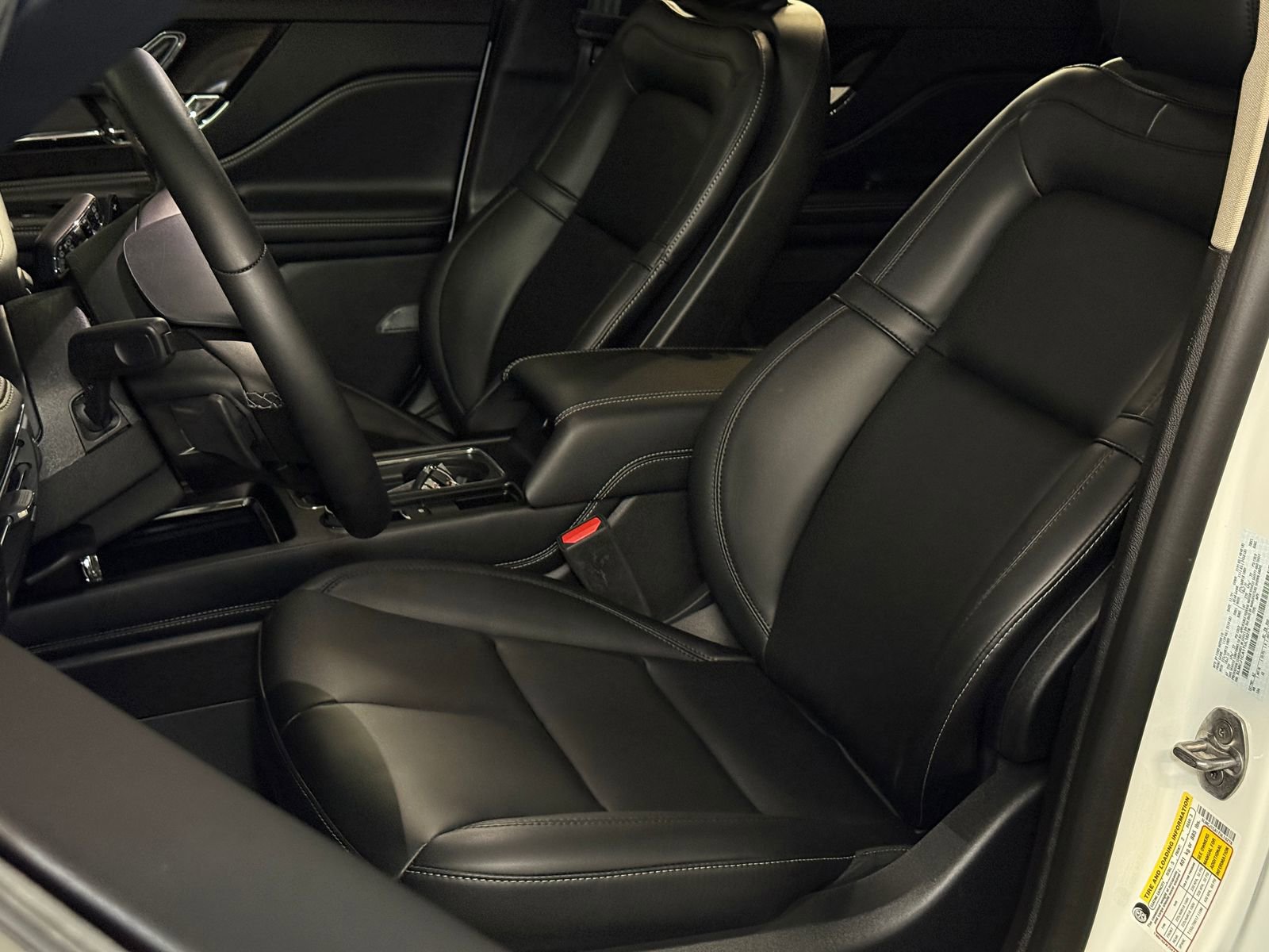 New 2026 Lincoln Corsair Premiere FWD image 22