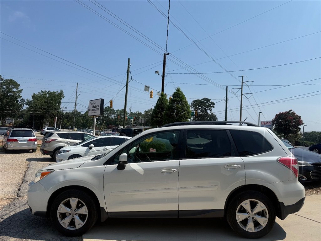 Used 2015 Subaru Forester 2.5i Premium w/ All-Weather Package AWD/4WD image 4