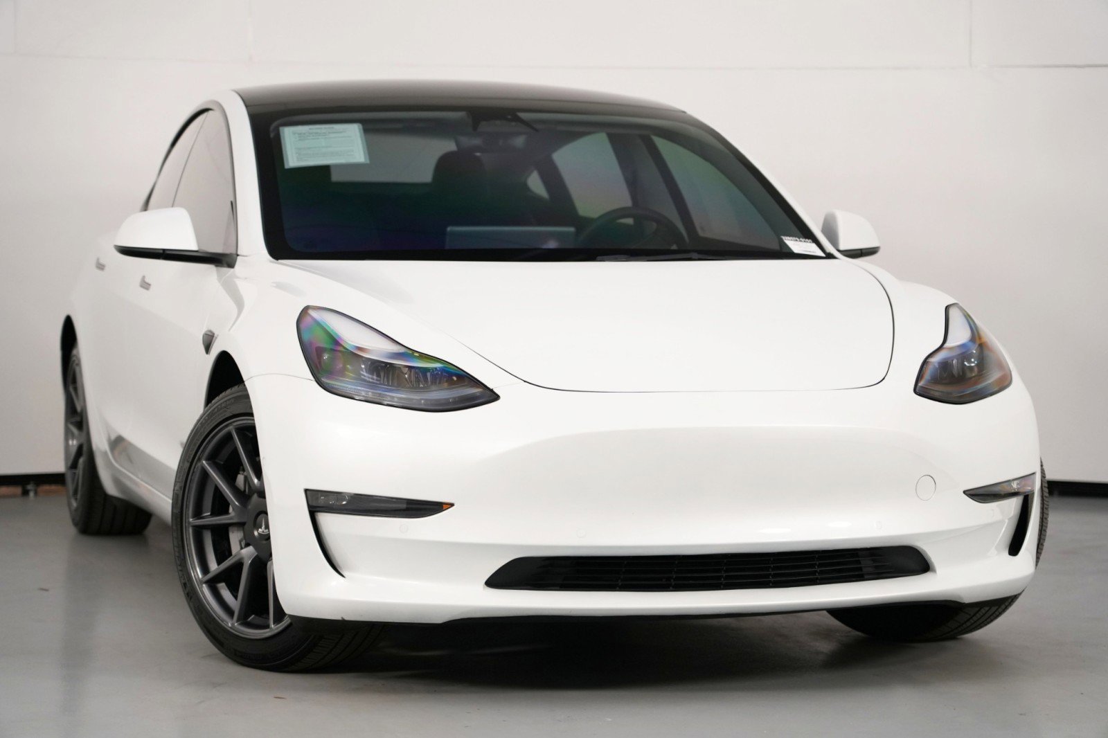 Used 2022 Tesla Model 3 Long Range image 4