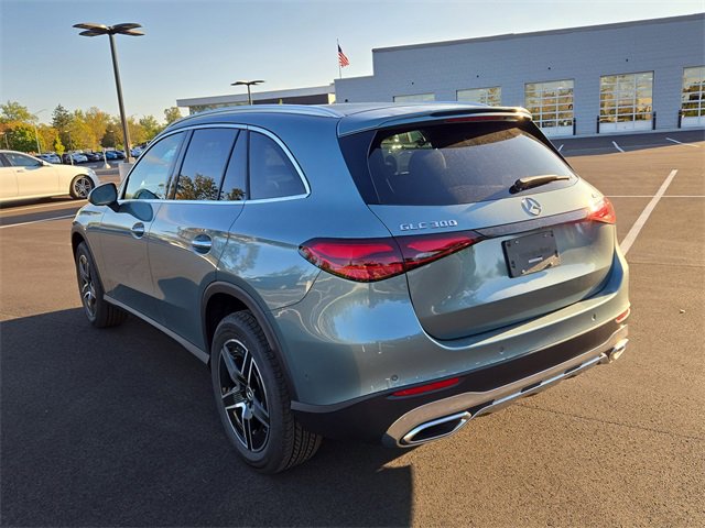 New 2026 Mercedes-Benz GLC 300 4MATIC image 5