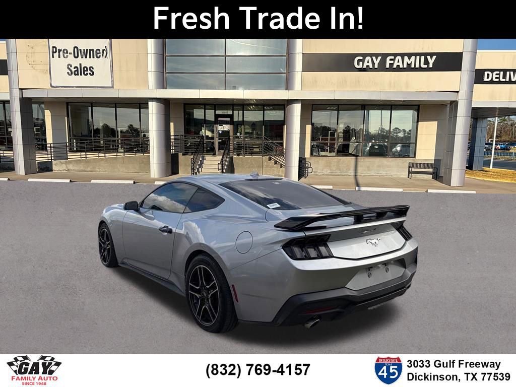 Used 2024 Ford Mustang Coupe image 7