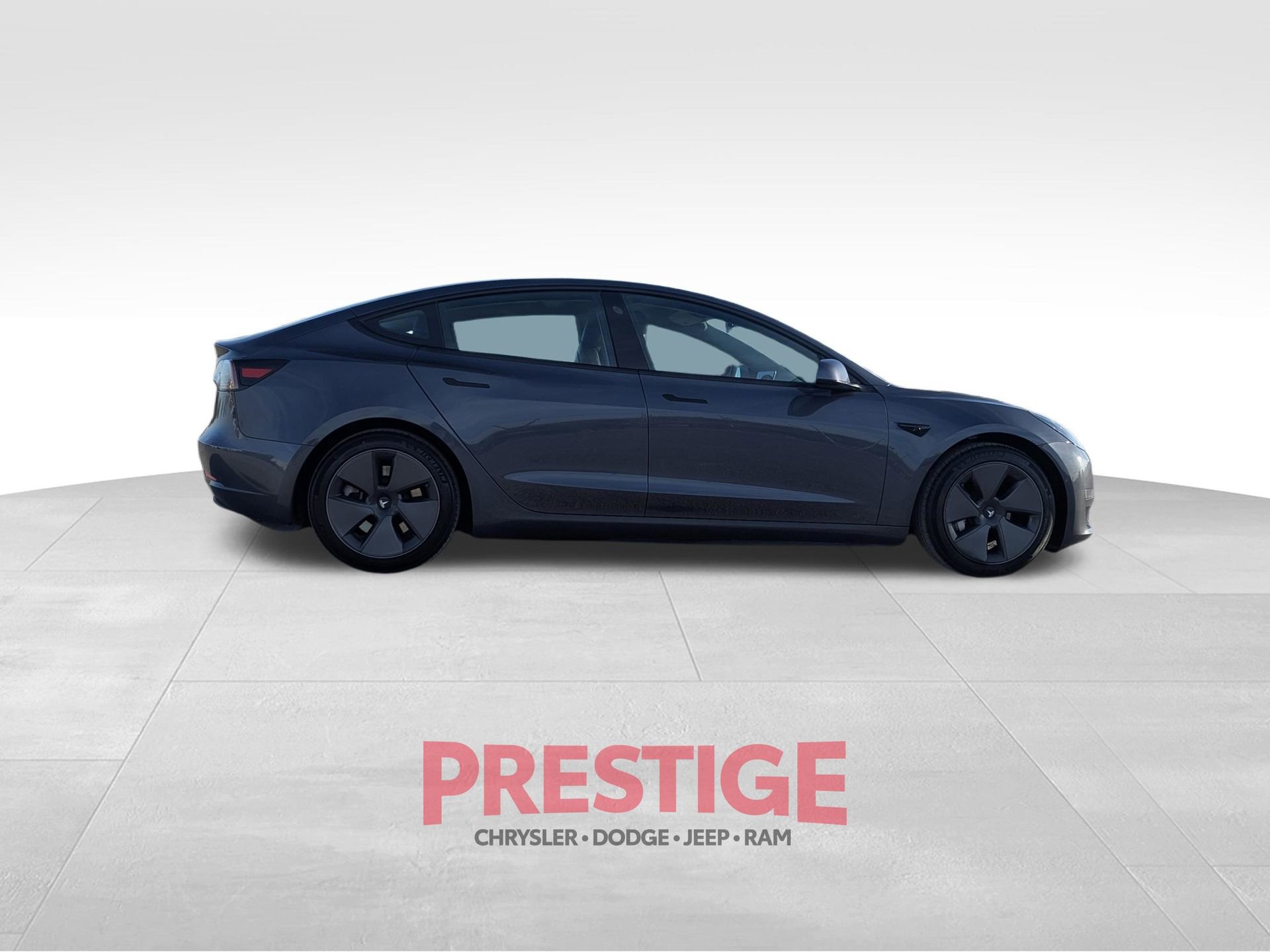 Used 2021 Tesla Model 3 Long Range AWD/4WD image 8