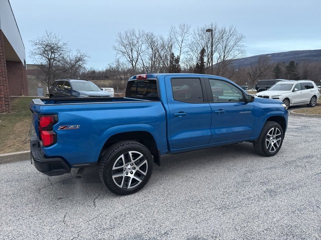Used 2023 Chevrolet Colorado Z71 w/ Z71 Convenience Package 2 image 11