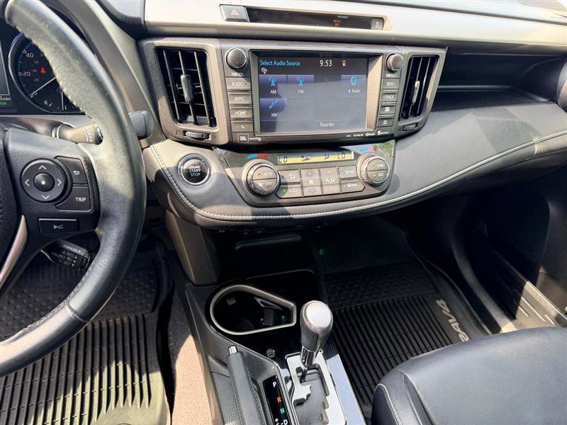 Used 2016 Toyota RAV4 Limited FWD image 12