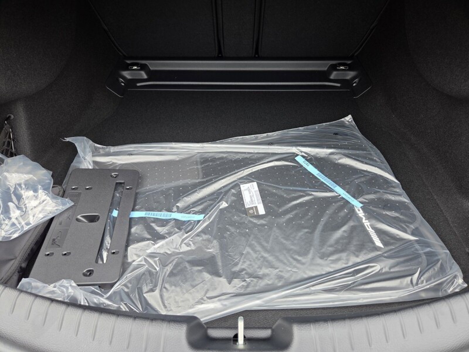 New 2026 Mercedes-Benz CLE 300 4MATIC Coupe image 14