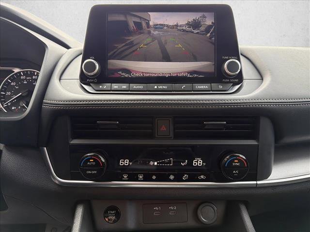 Used 2024 Nissan Rogue SV image 20