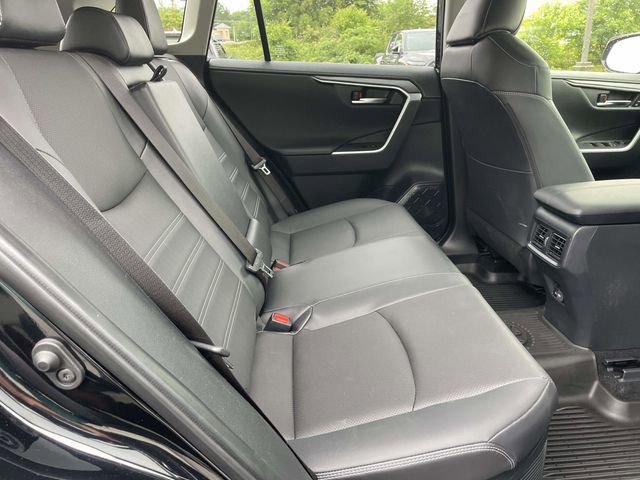Used 2025 Toyota RAV4 Limited w/ Advanced Technology Package AWD/4WD image 15