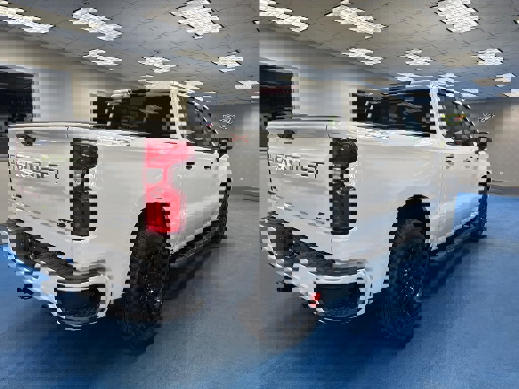 New 2025 Chevrolet Silverado 1500 RST w/ Redline Edition image 3