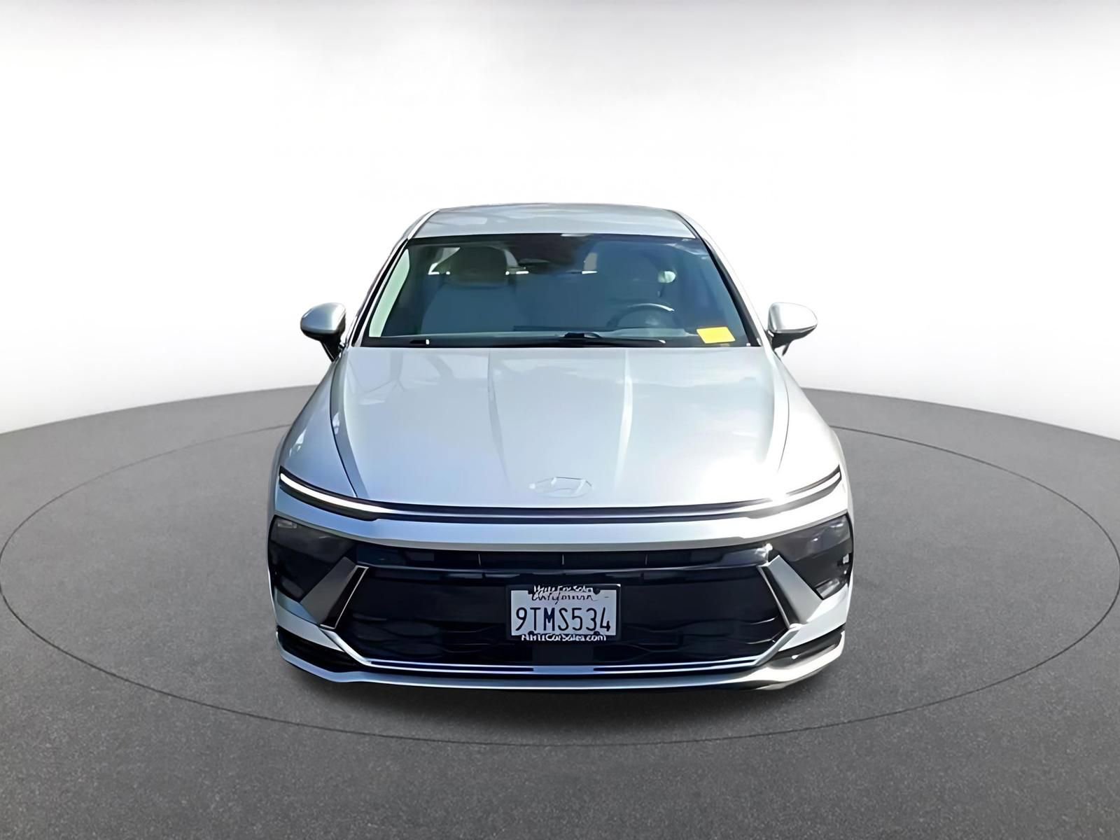 Used 2025 Hyundai Sonata SEL FWD image 4