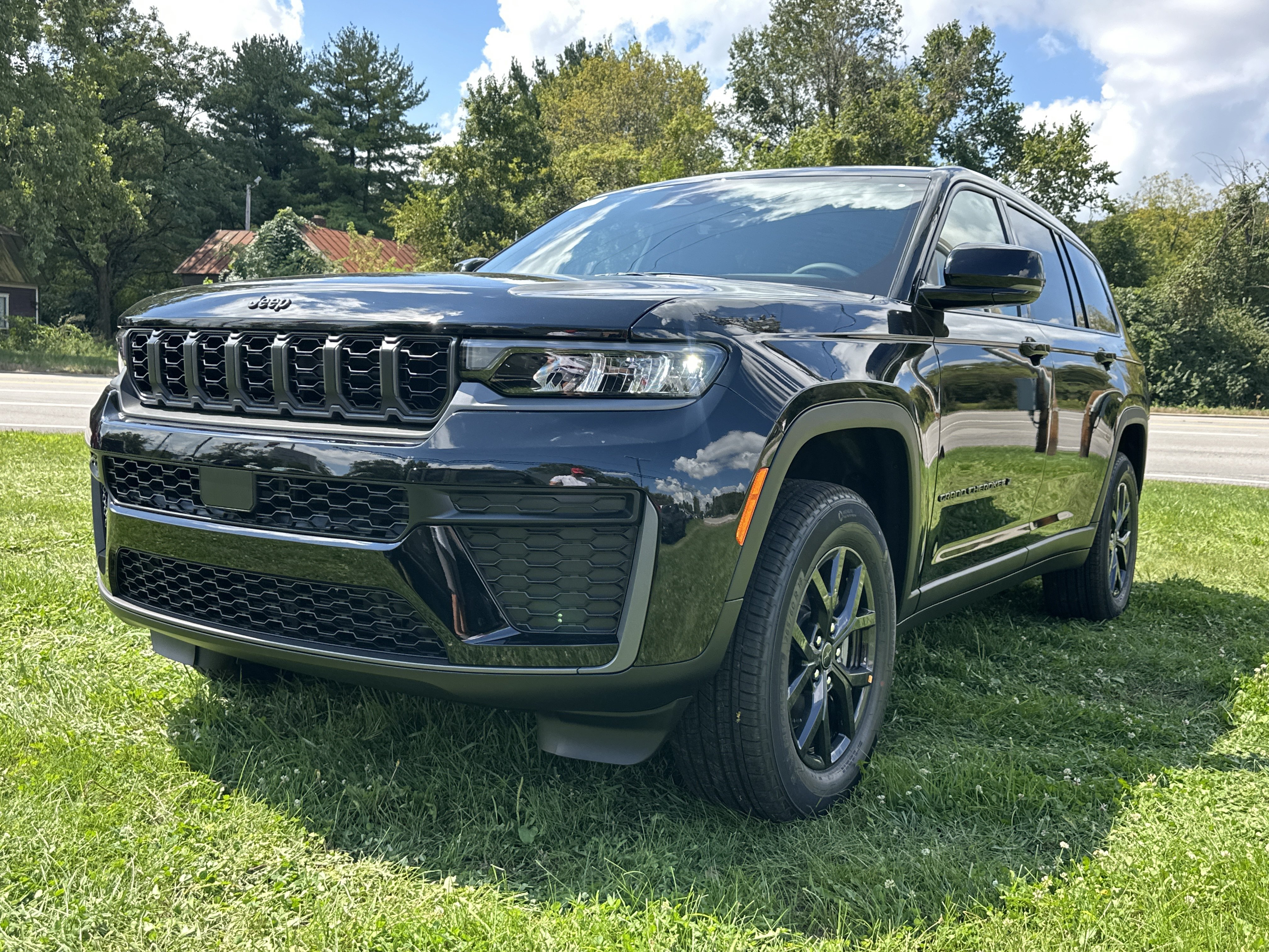 New 2027 Jeep Grand Cherokee L 4WD image 24