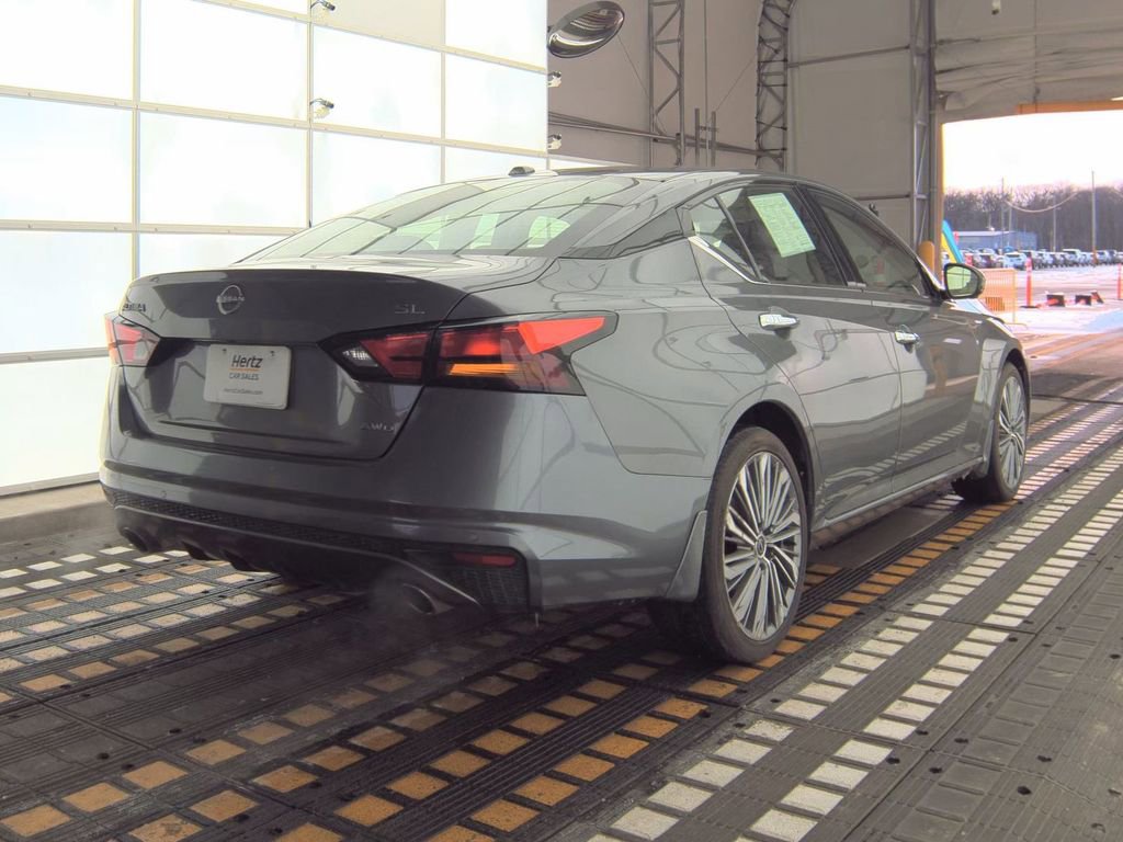 Used 2024 Nissan Altima 2.5 SL image 4