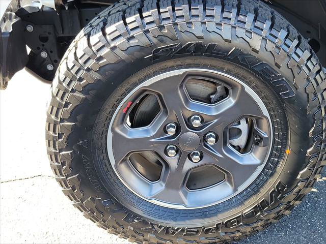 Certified 2020 Jeep Gladiator Rubicon AWD/4WD image 9