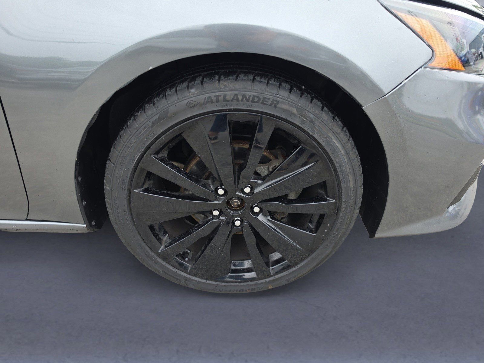 Used 2022 Nissan Altima 2.5 SR w/ Midnight Edition Package AWD/4WD image 31