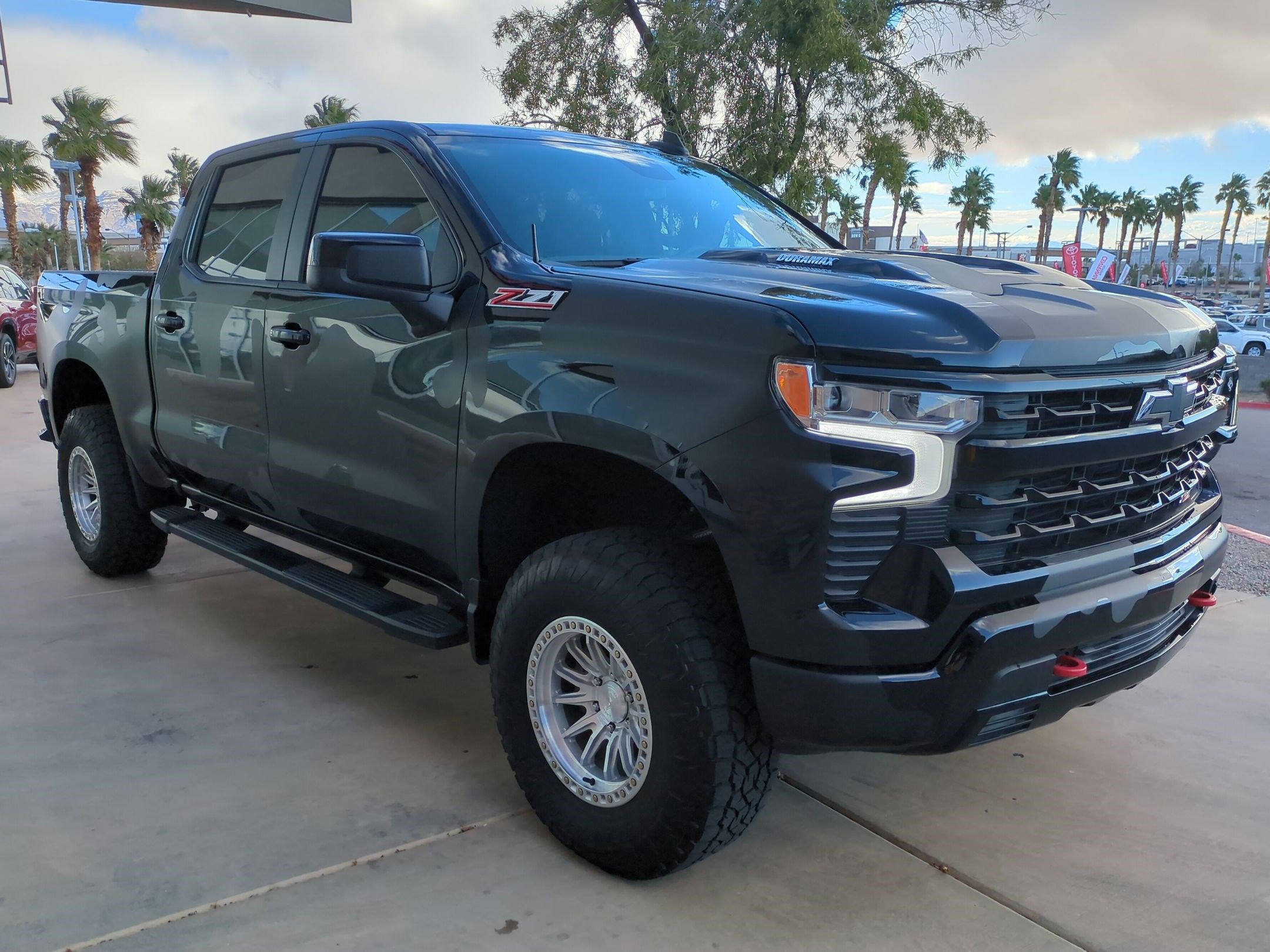 Used 2025 Chevrolet Silverado 1500 LT Trail Boss image 7
