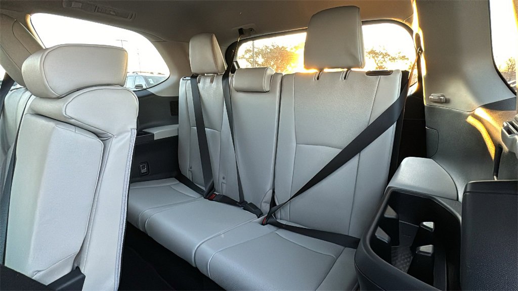 New 2026 Toyota Grand Highlander XLE image 22
