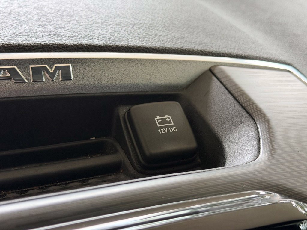 Used 2023 RAM 1500 Laramie AWD/4WD image 59