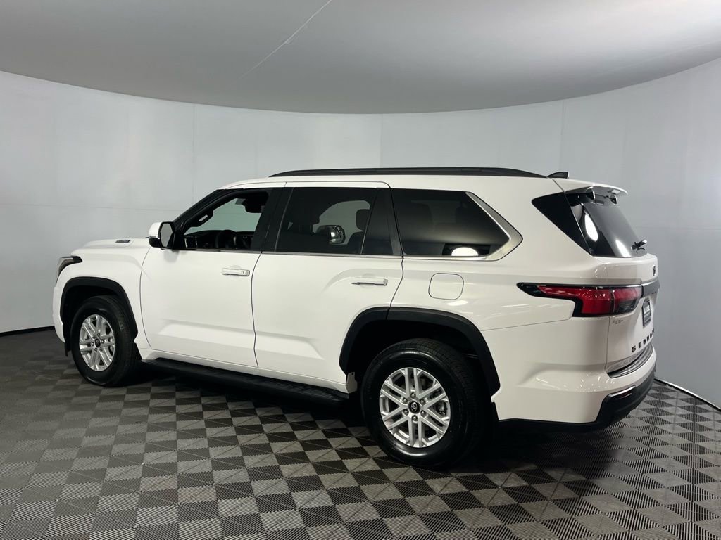 Used 2026 Toyota Sequoia SR5 image 9