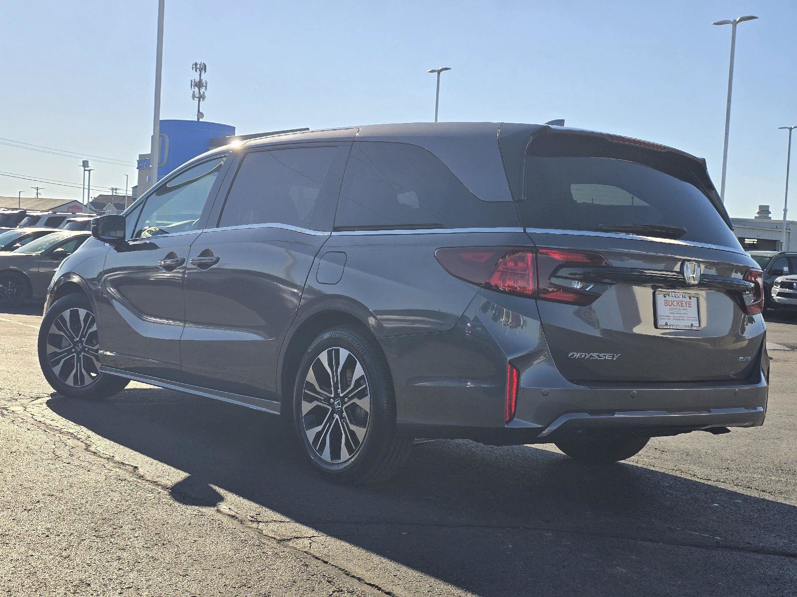 New 2027 Honda Odyssey Elite image 5
