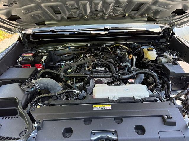 Used 2024 Toyota Tacoma SR image 12