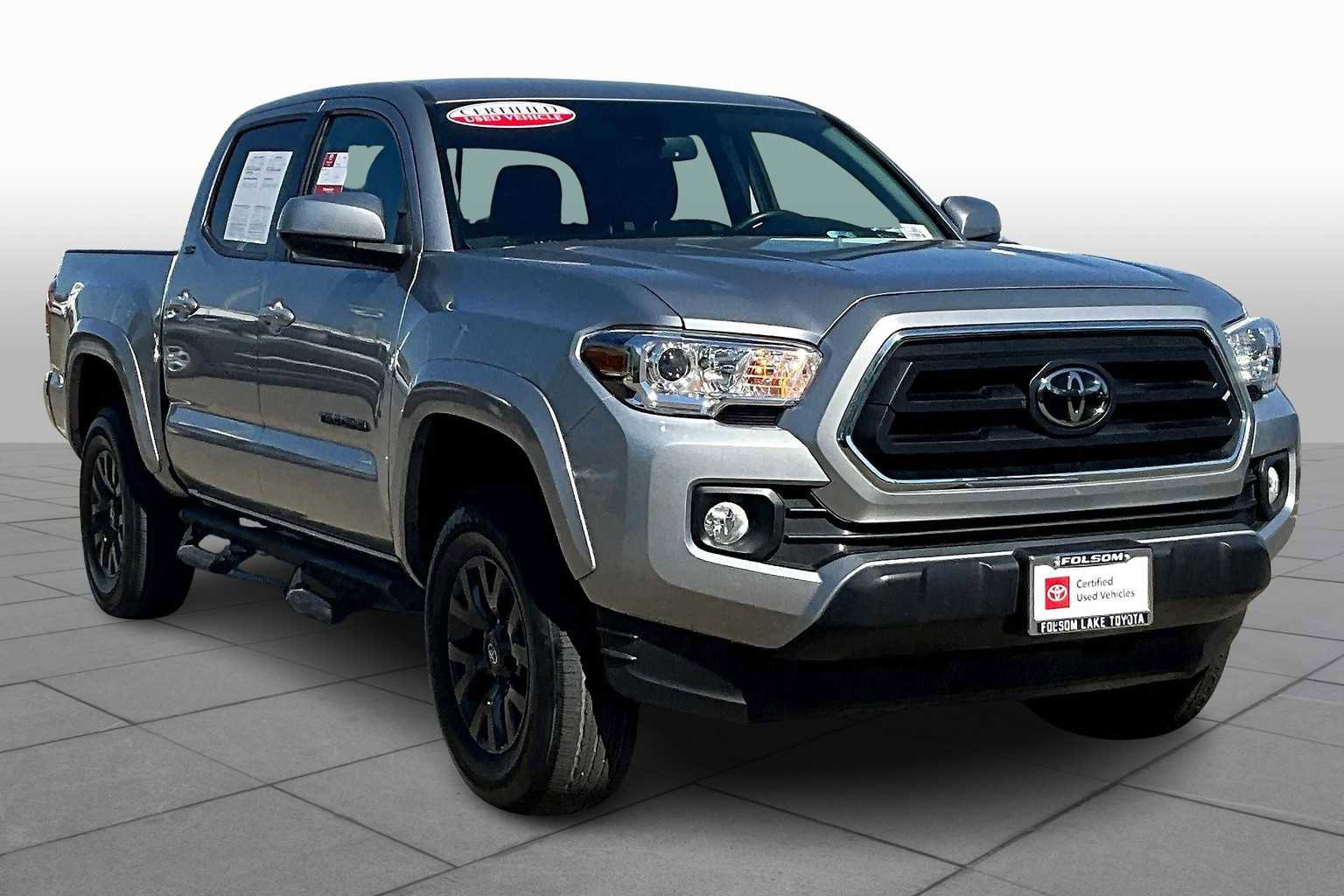 Certified 2021 Toyota Tacoma SR5 image 2