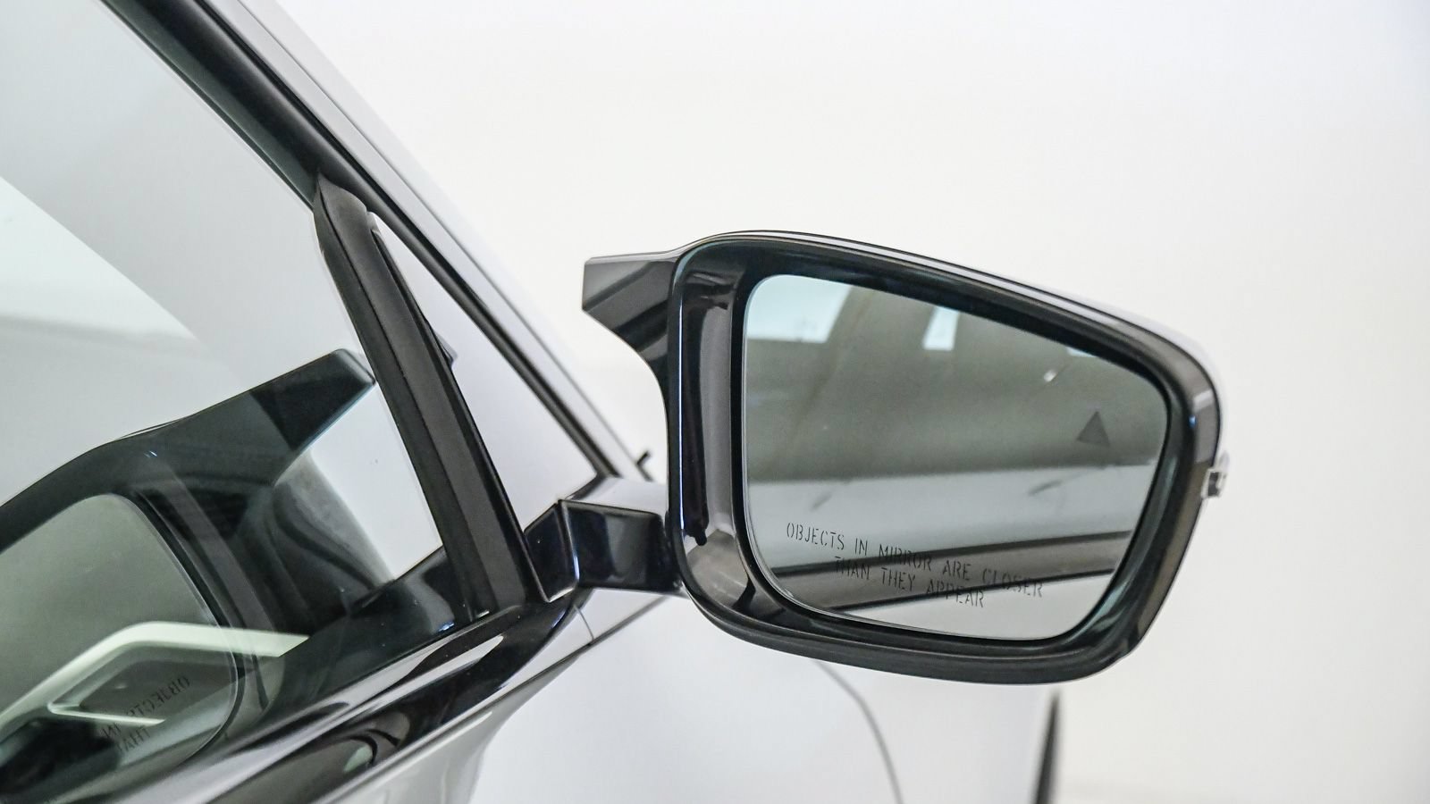 Used 2025 BMW i4 M50 AWD/4WD image 23