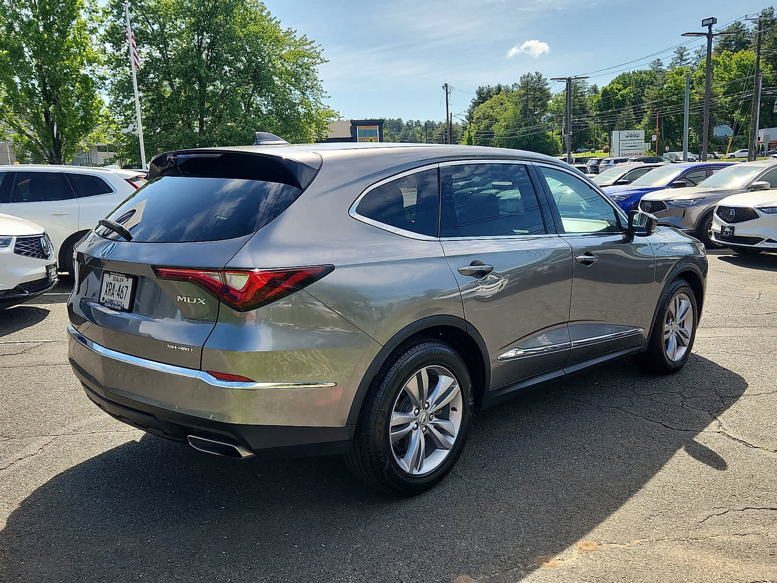 Used 2023 Acura MDX SH-AWD image 5