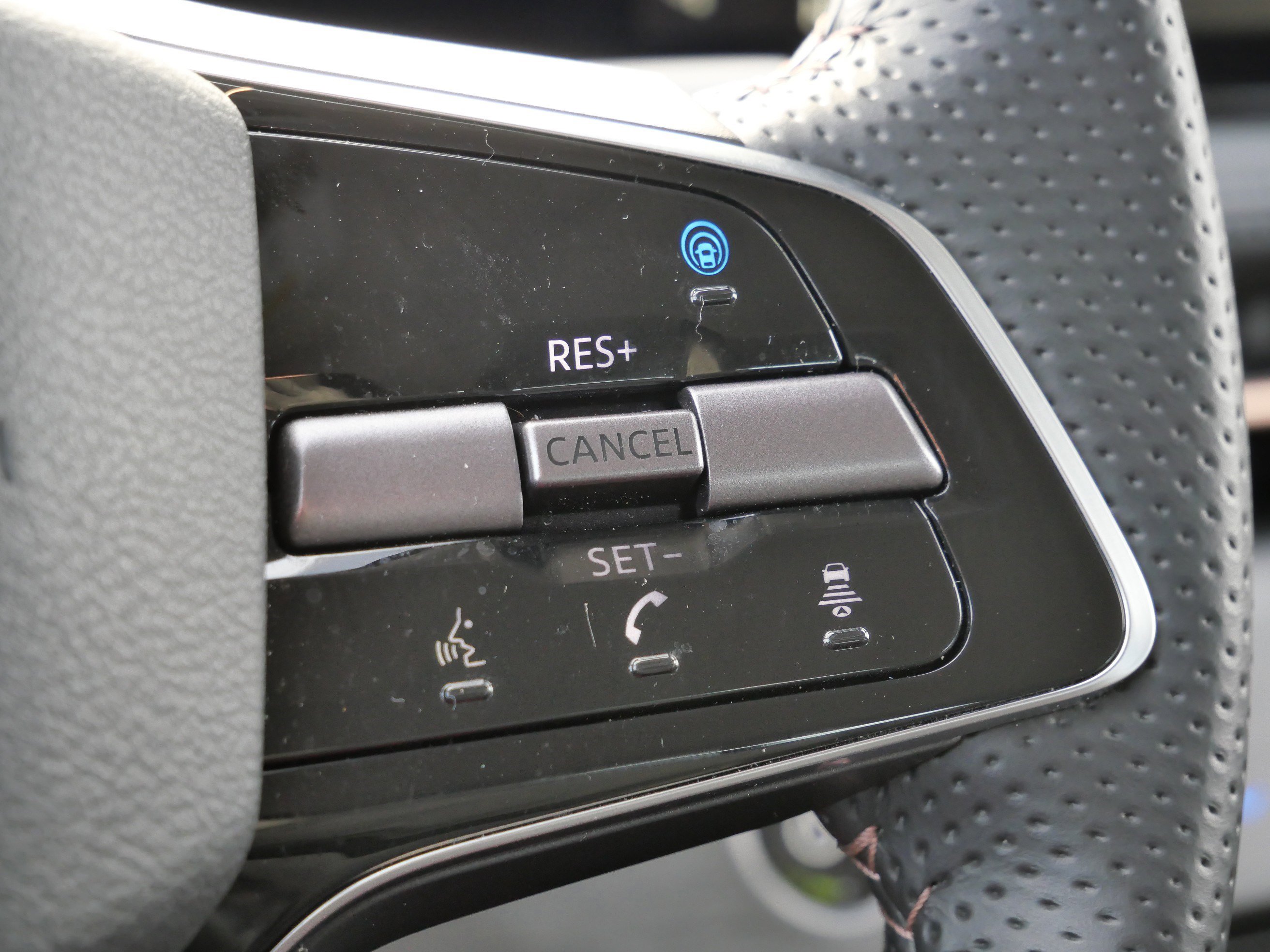 Used 2023 Nissan Ariya ENGAGE+ image 32