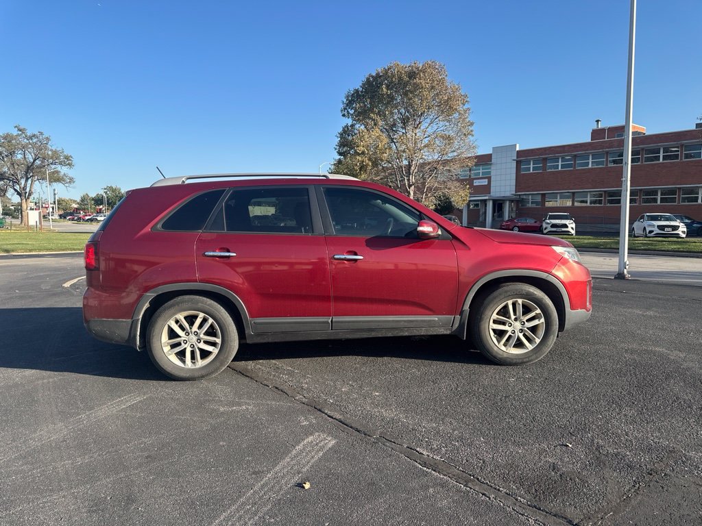 Used 2015 Kia Sorento LX FWD image 5