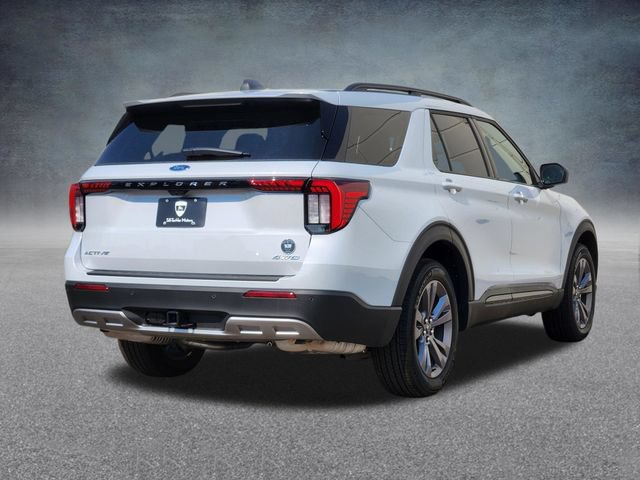 New 2026 Ford Explorer Active w/ Active Comfort Package AWD/4WD image 7