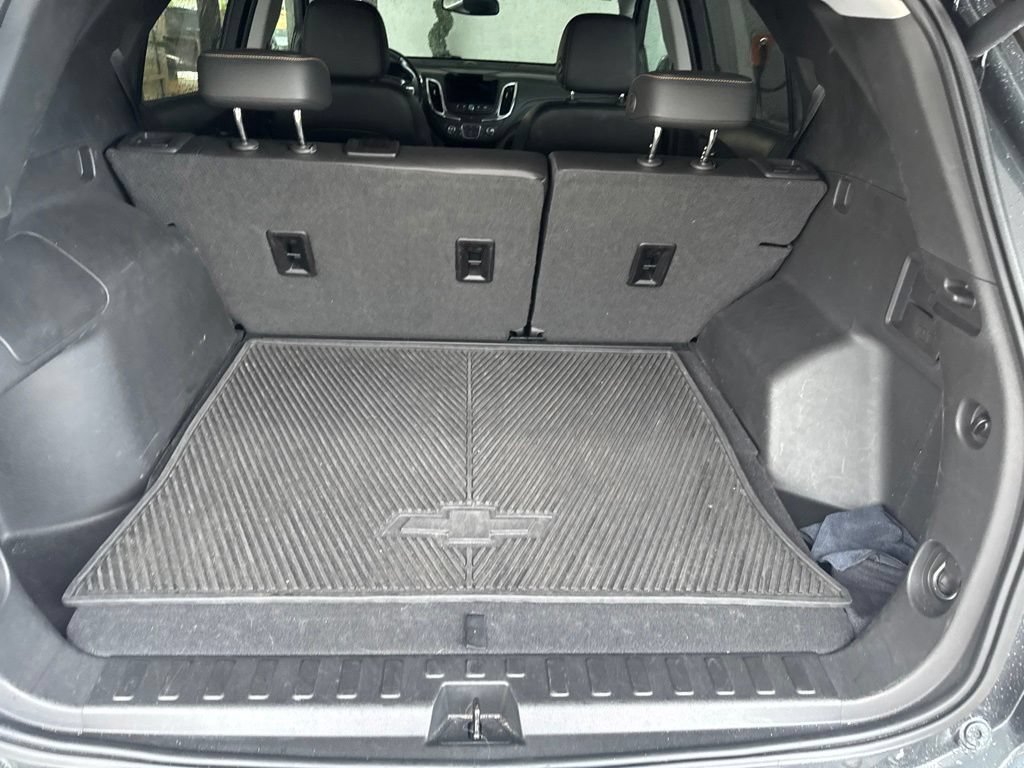 Used 2020 Chevrolet Equinox Premier FWD image 16