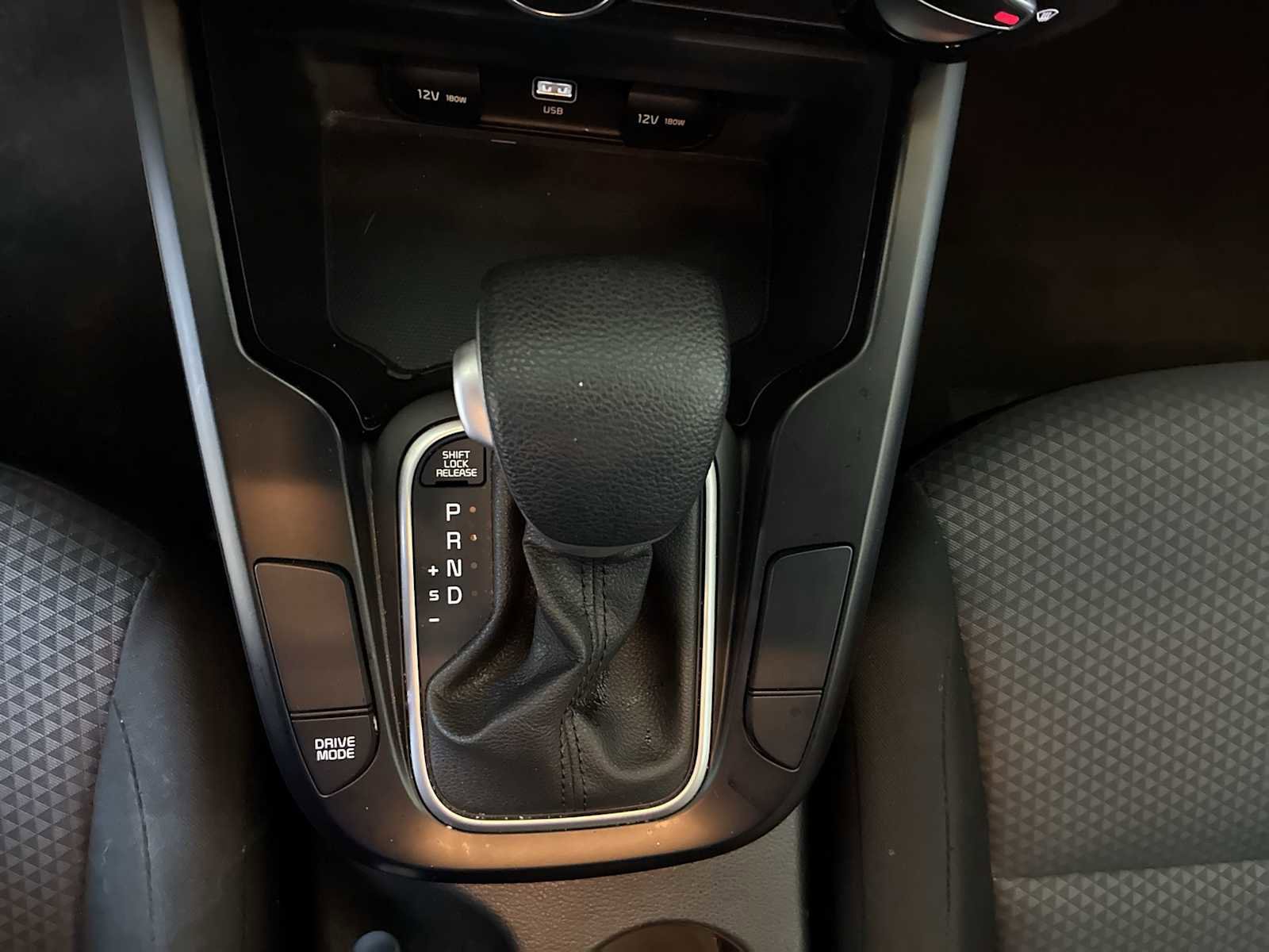 Used 2024 Kia Soul LX w/ Option Group 015 image 19