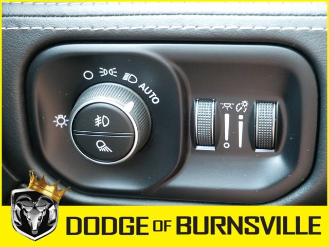 Used 2025 RAM 1500 Limited AWD/4WD image 25