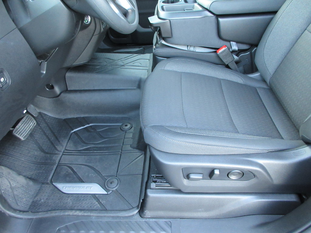 New 2026 Chevrolet Silverado 1500 Custom w/ Turbomax Blackout Package AWD/4WD image 21