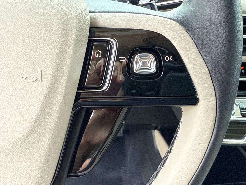 New 2025 Lincoln Corsair FWD w/ Equipment Group 101A image 29