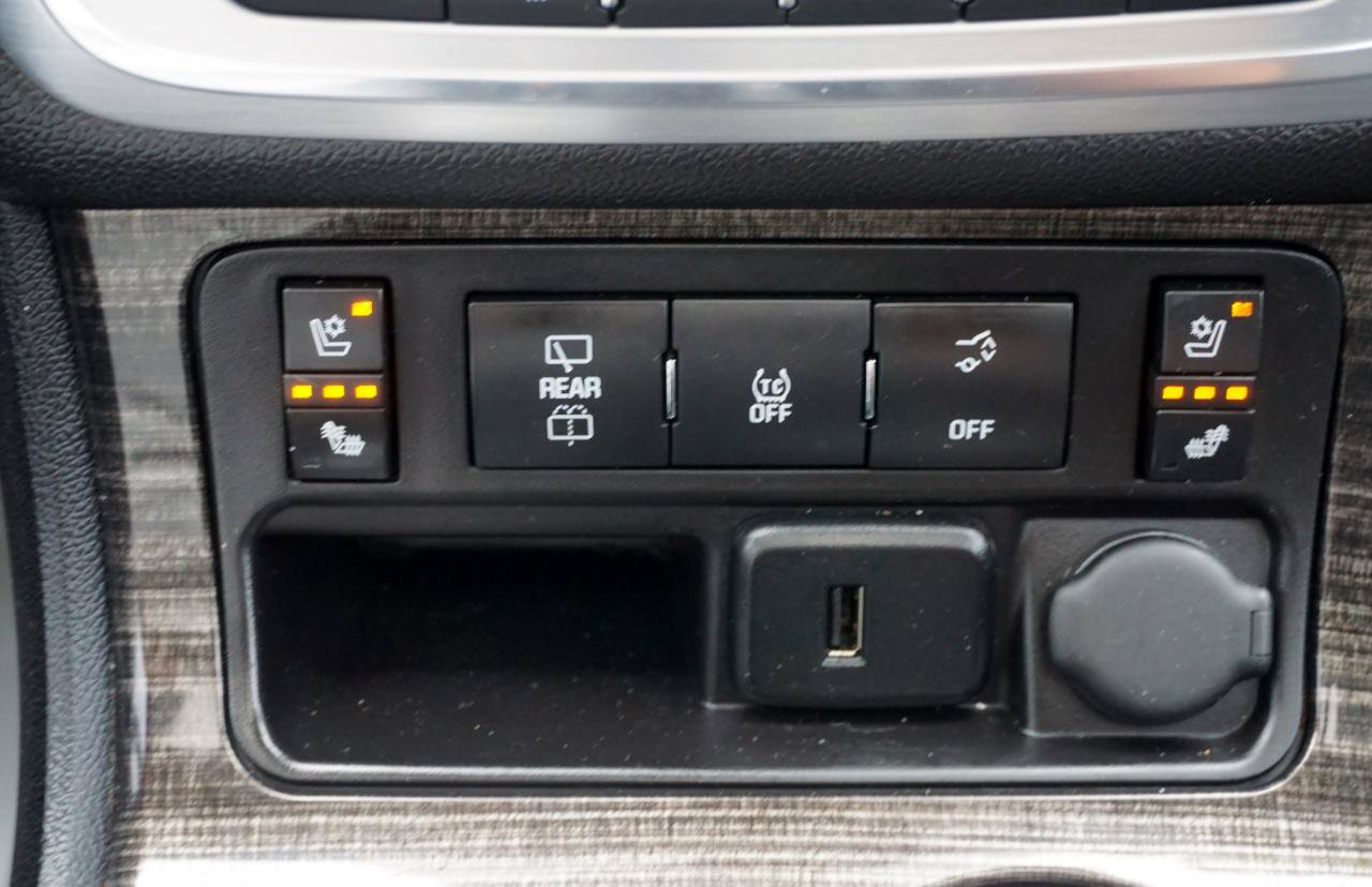 Used 2017 GMC Acadia Limited SLT FWD image 16