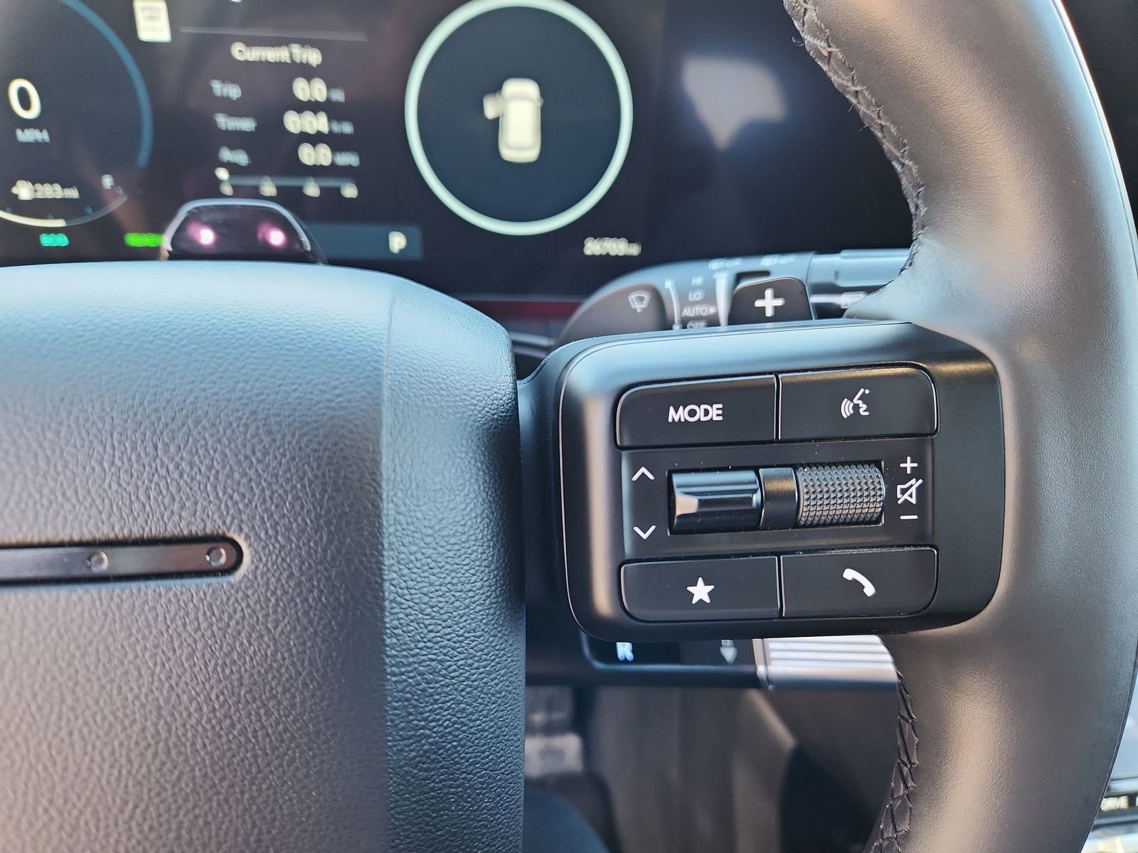 Used 2025 Hyundai Santa Fe Calligraphy image 21