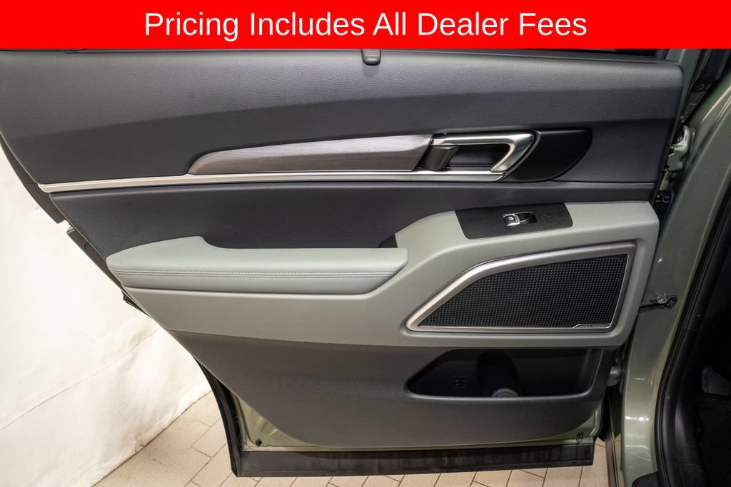 Certified 2024 Kia Telluride EX X-Line AWD/4WD image 12