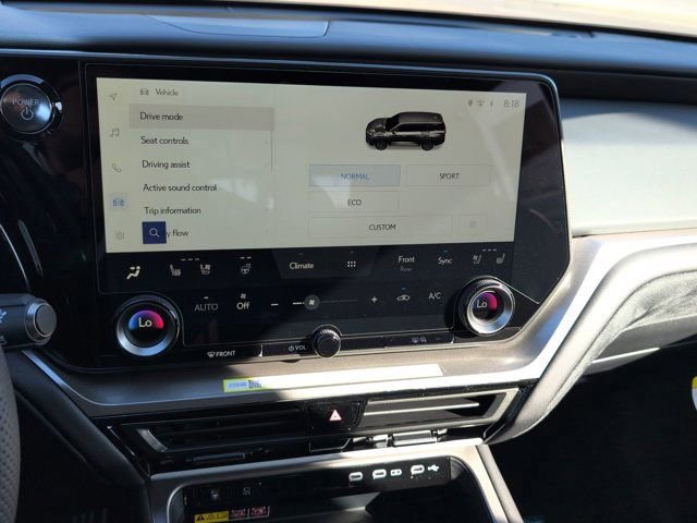 New 2026 Lexus TX 500h AWD image 17