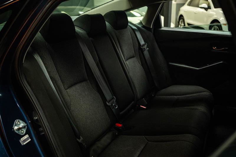 Used 2023 Honda Accord EX image 11